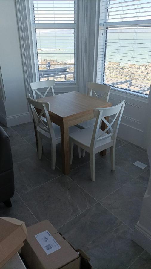 Seacliff Road Luxury Apartments 班戈北爱尔兰 外观 照片